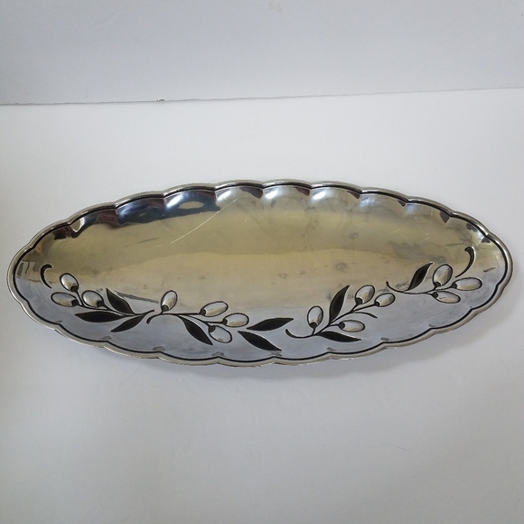 Lenox Cast Aluminum Olive Platter 17 x 6 - Picture 1 of 6
